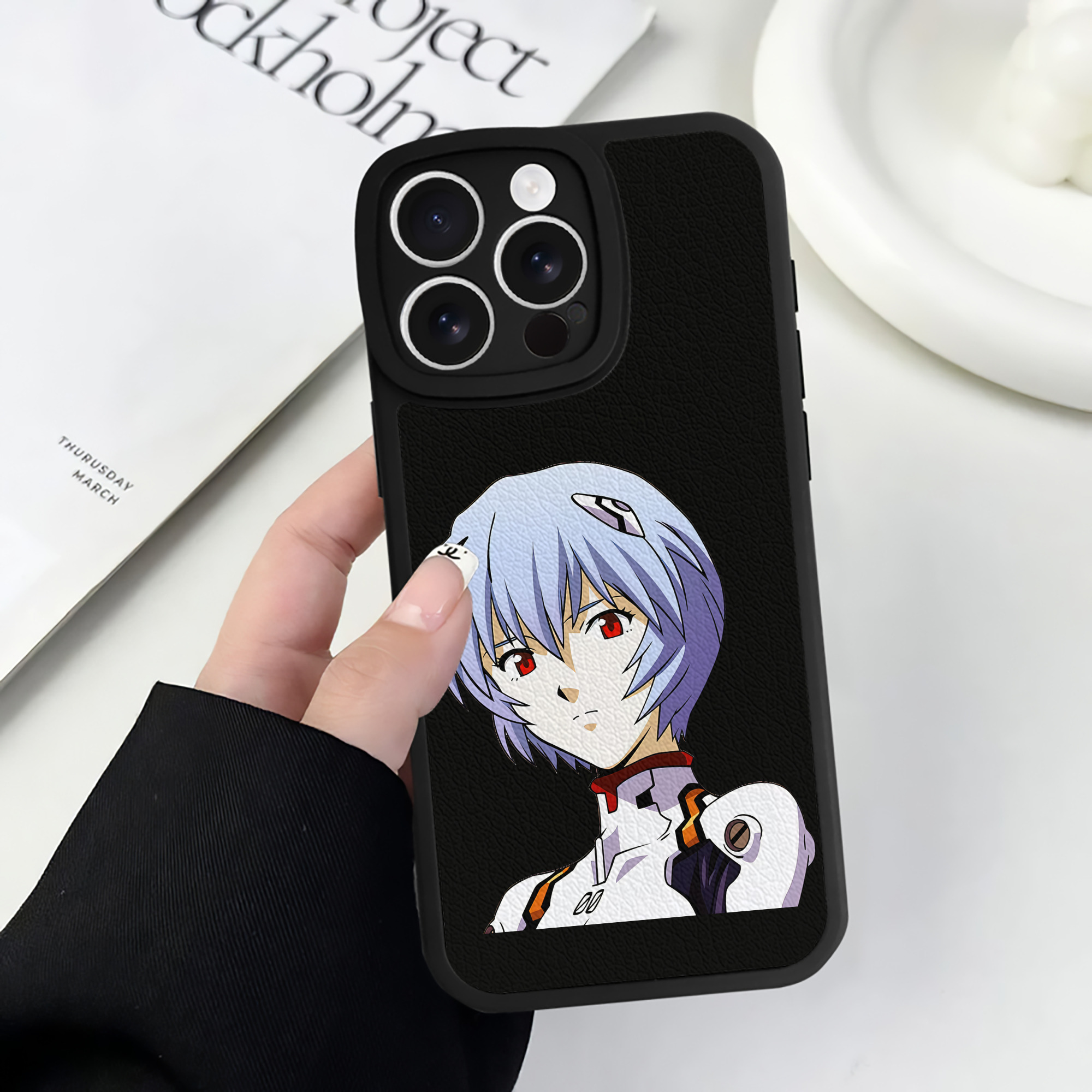 （画像用） EVA 新世紀エヴァンゲリオン 【iPhone 16シリーズ対応】シリコンスマホケース（レザー調） 材質：シリコン